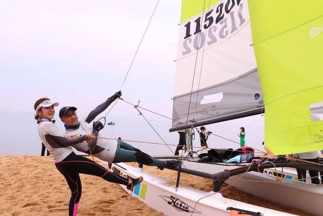 竞技宝- 赛艇夜战：江畔天虎队逆转胶东霹雳队，主帅临场妙招技战术储备厚实