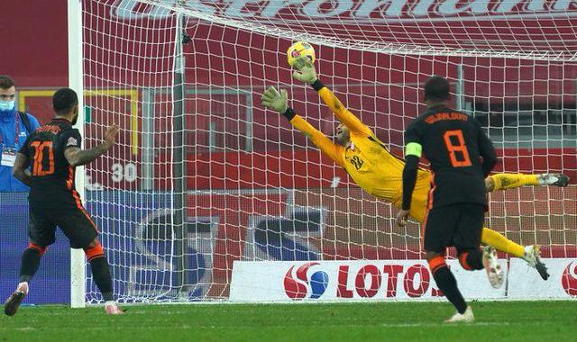 JJB-莱万多夫斯基遭遇十五连败，日本队教练面临压力！的简单介绍